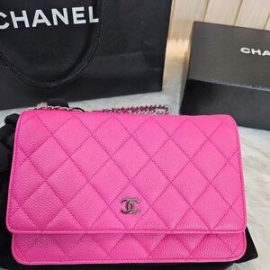 Chanel woc